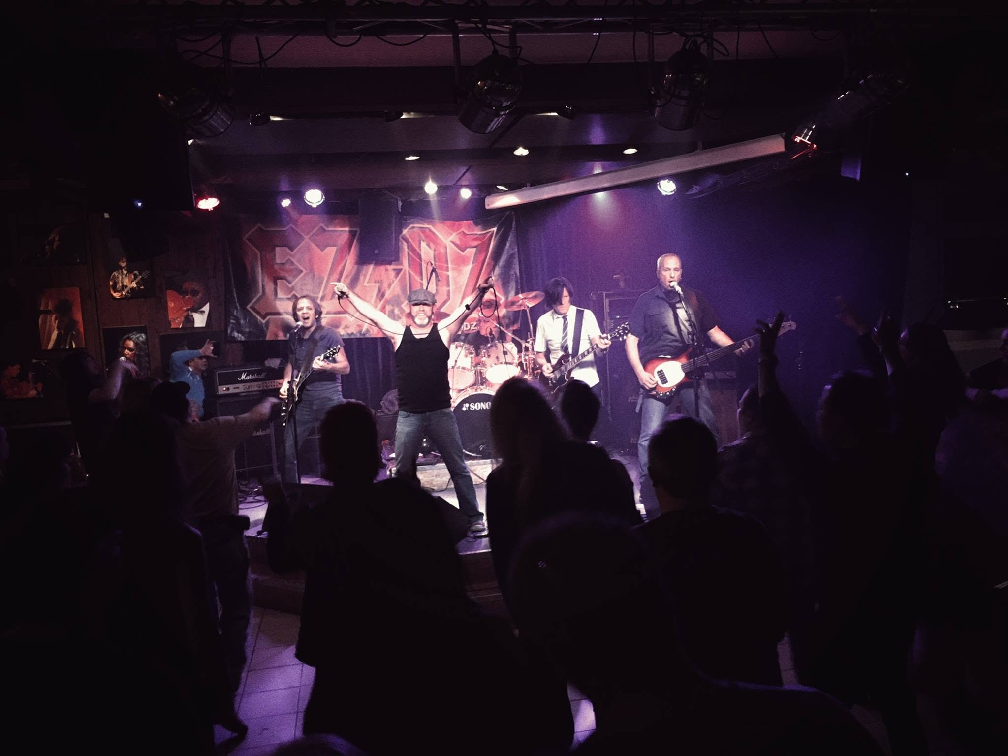 EZ/DZ – Impression aus dem Konzertarchiv